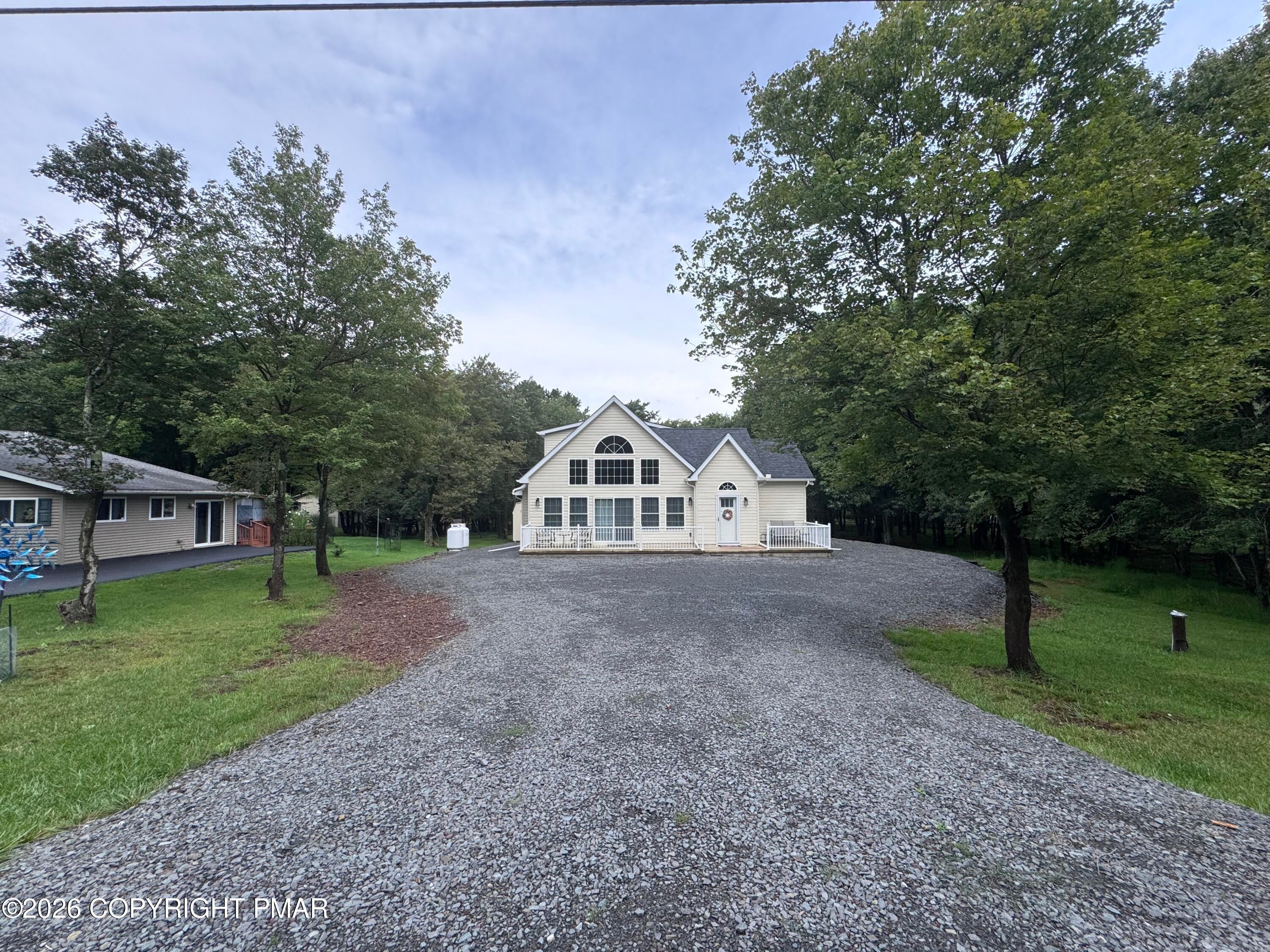 115 Hawthorn Road