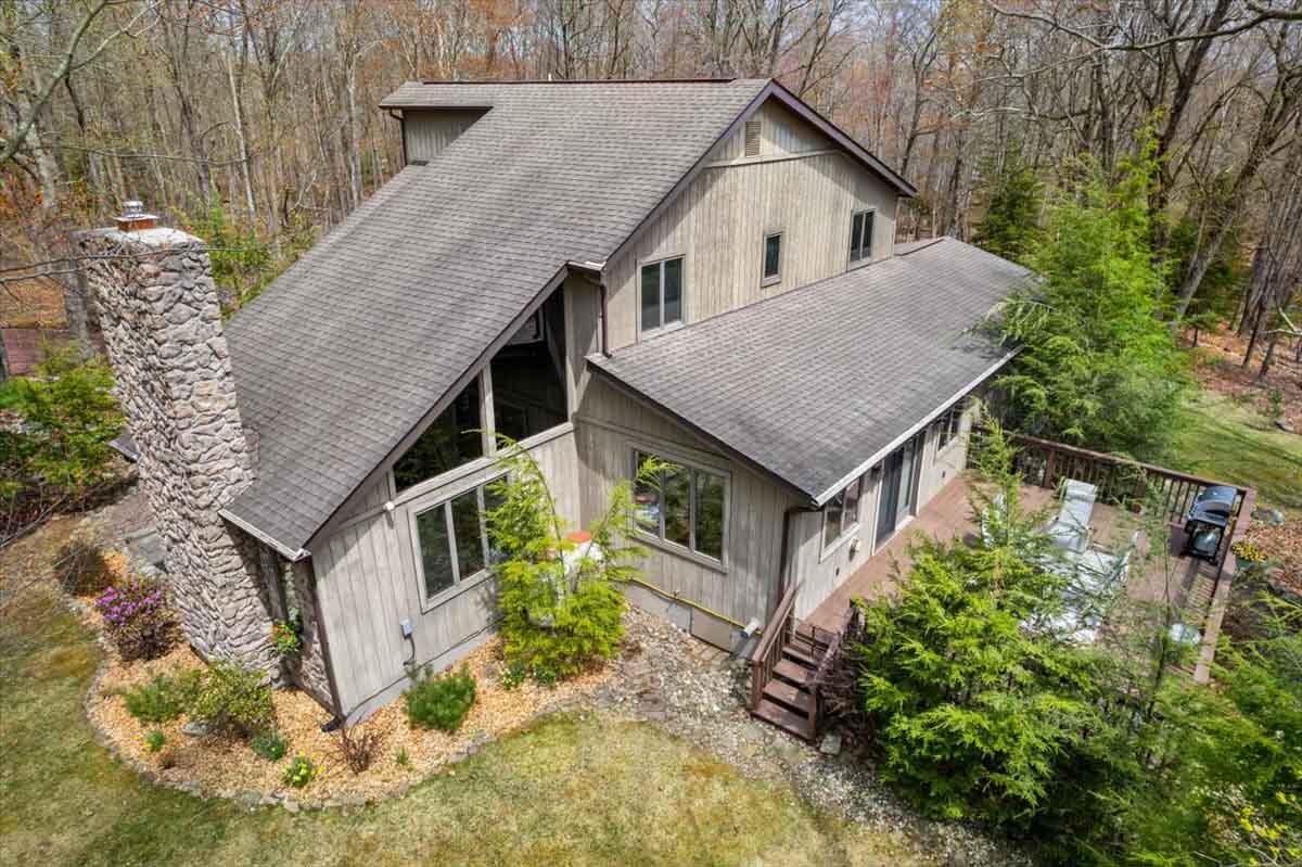 129 Moseywood Road, Lake Harmony, Pennsylvania image 4