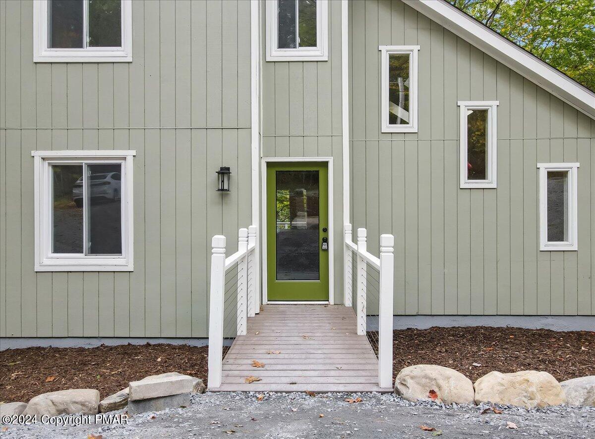 159 Manchester Drive, Bushkill, Pennsylvania image 7