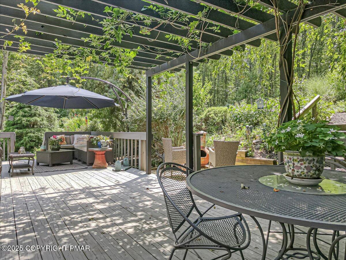 141 Cove Point Circle