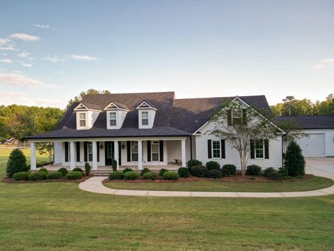 Photo of 4960 White Oak Road, Appling, GA 30802 (MLS # 547135)