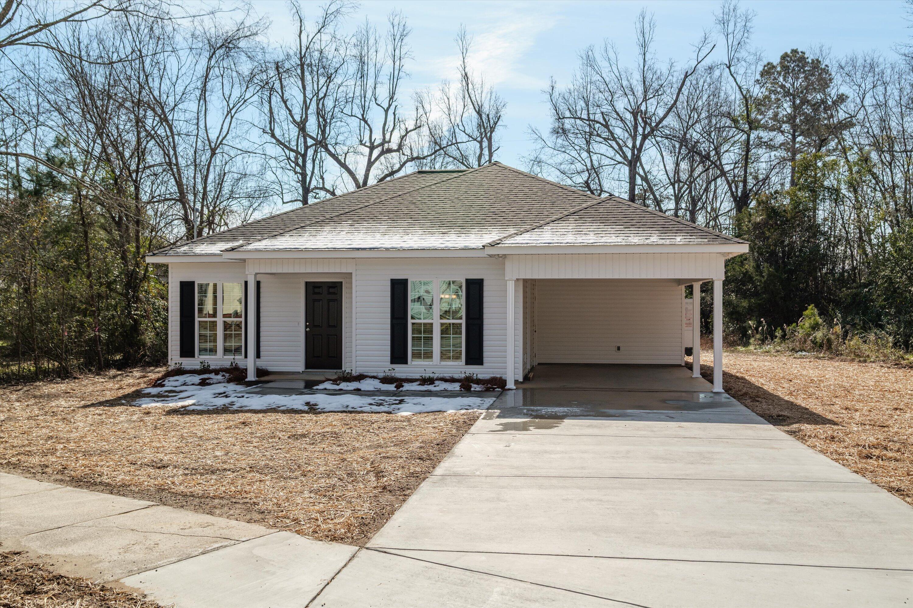 535 White Oak Street