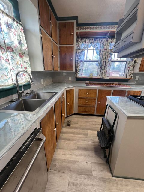 Tiny photo for 318 White Oak Street, Thomson, GA 30824 (MLS # 550899)