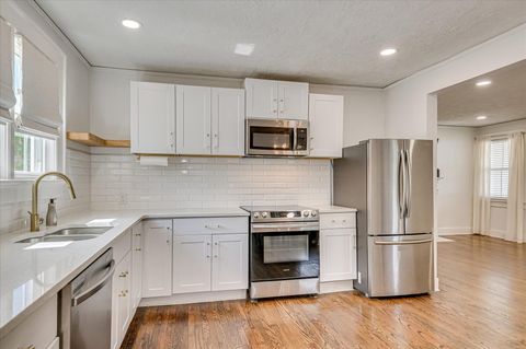 Tiny photo for 2030 Wrightsboro Road, Augusta, GA 30904 (MLS # 547950)