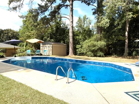 Tiny photo for 352 Mears Street, Martinez, GA 30907 (MLS # 547477)