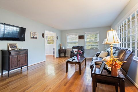 Tiny photo for 105 Glenn Place, Aiken, SC 29803 (MLS # 551010)