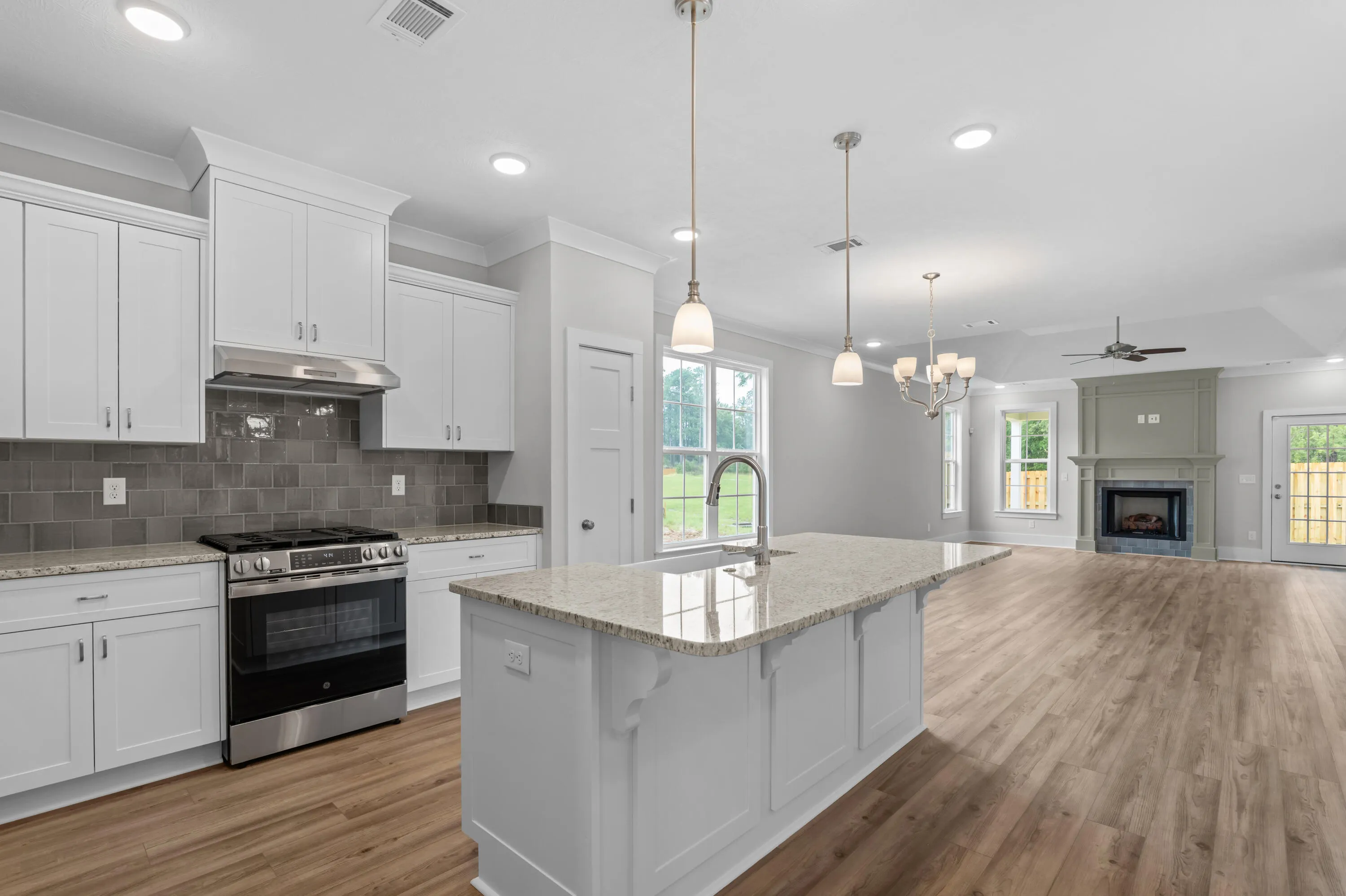 Grovetown, Georgia 30813, United States, 4 Bedrooms Bedrooms, ,4 BathroomsBathrooms,Residential,Active,99677