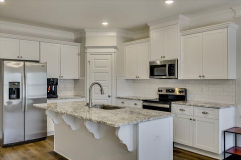 Tiny photo for 1009 Linsmore Avenue, Grovetown, GA 30813 (MLS # 550675)