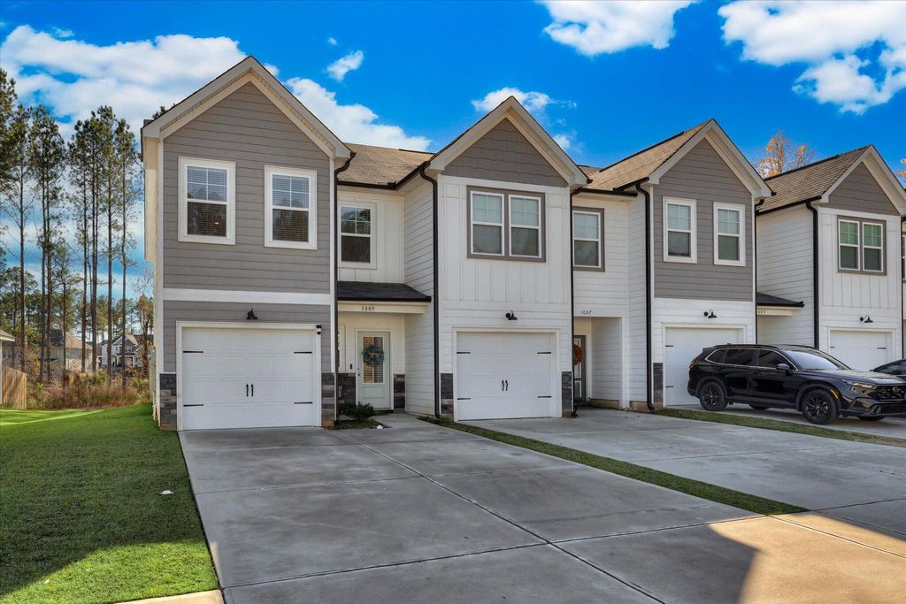 Photo of 1009 Linsmore Avenue, Grovetown, GA 30813 (MLS # 550675)