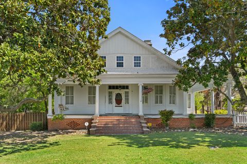 Tiny photo for 401 W BROAD Street, Louisville, GA 30434 (MLS # 541413)