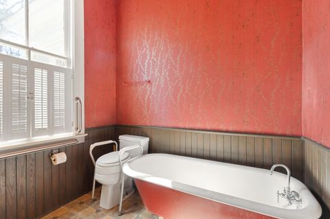 Tiny photo for 401 W BROAD Street, Louisville, GA 30434 (MLS # 541413)