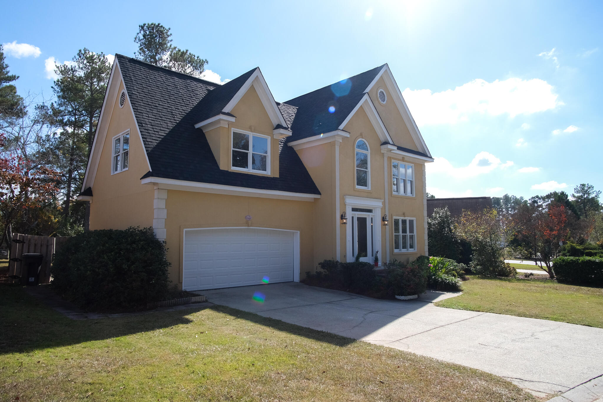 Photo 3 of 29 of 2961 HILLCREEK DRIVE house