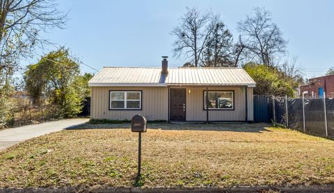 Photo of 2052 Clark Street, Augusta, GA 30904 (MLS # 551402)