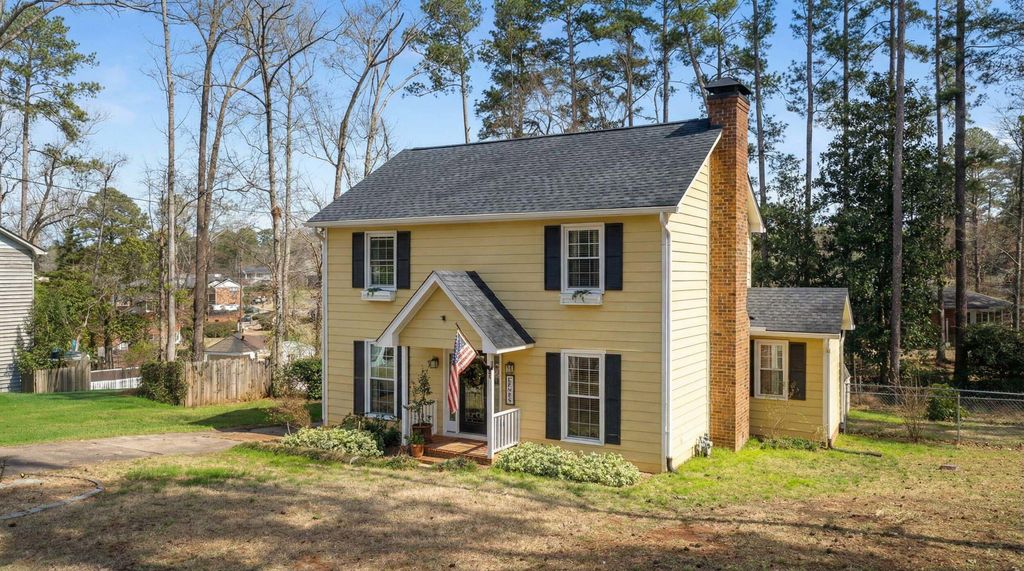 Photo of 1032 Brookwood Drive, Augusta, GA 30909 (MLS # 552882)