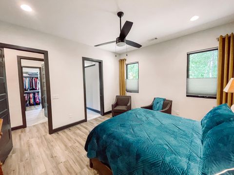 Tiny photo for 217 COVE POINT LANE Lane, McCormick, SC 29835 (MLS # 541459)