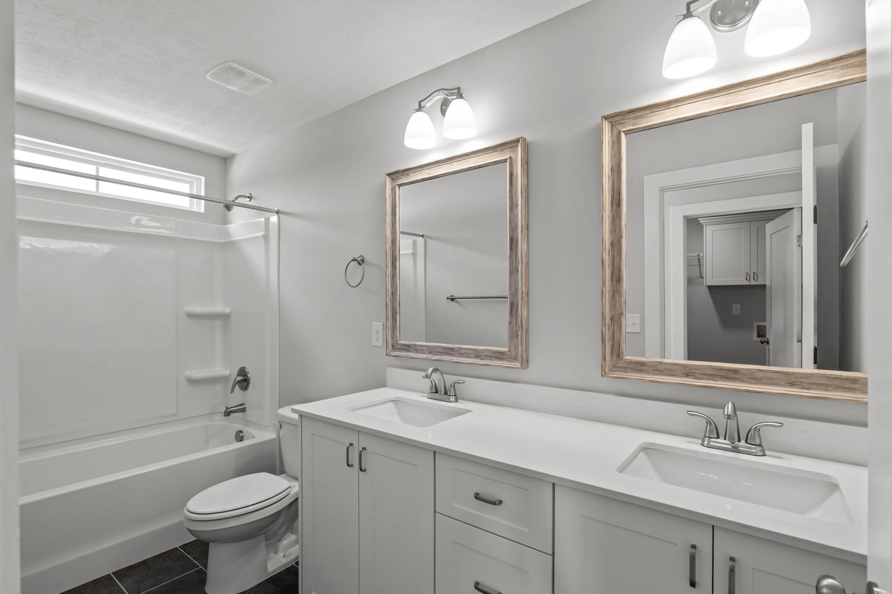 Grovetown, Georgia 30813, United States, 4 Bedrooms Bedrooms, ,3 BathroomsBathrooms,Residential,Active,120892