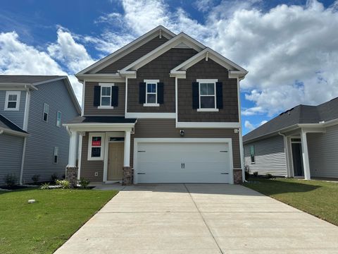 Photo of 464 Helen Drive, North Augusta, SC 29860 (MLS # 541230)