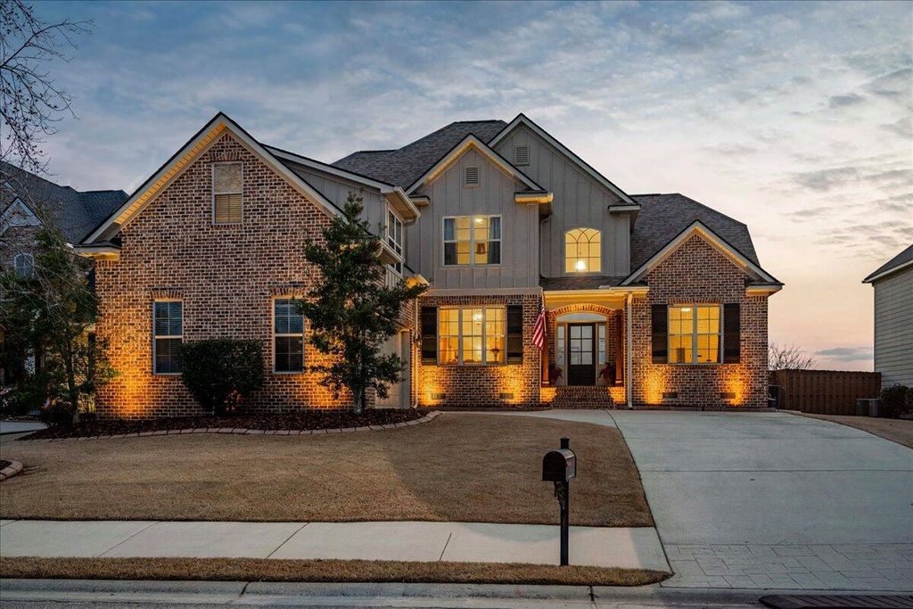 Photo of 562 Oconee Circle, Evans, GA 30809 (MLS # 552893)