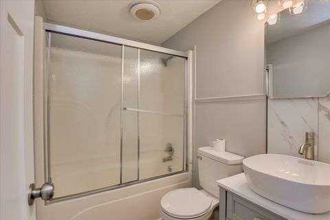 Tiny photo for 105 Piedmont Avenue, North Augusta, SC 29841 (MLS # 547598)