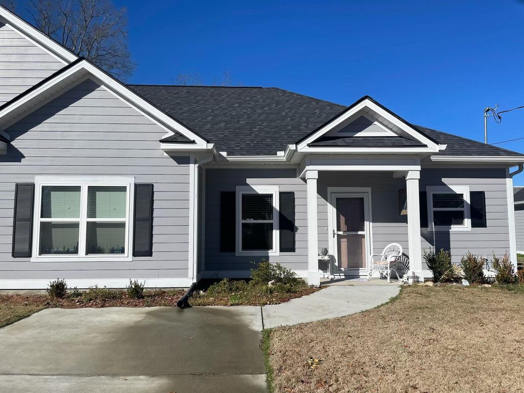 Photo of 204 W Hall Street, Thomson, GA 30824 (MLS # 551260)