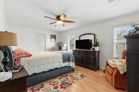 Tiny photo for 124 Pierce Avenue, Swainsboro, GA 30401 (MLS # 552493)