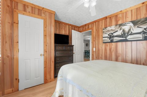 Tiny photo for 124 Pierce Avenue, Swainsboro, GA 30401 (MLS # 552493)