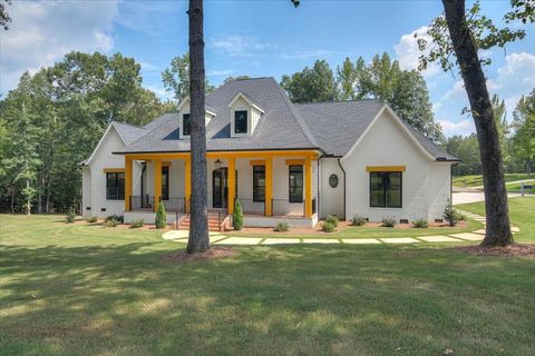 A home in North Augusta