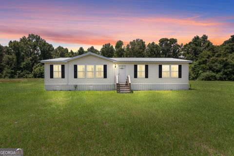 Photo of 3516 Bennetts Landing Road, Millen, GA 30442 (MLS # 546365)