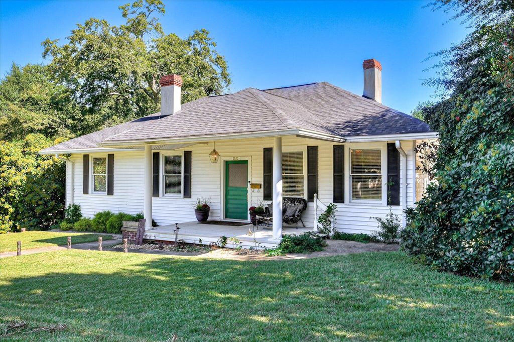 Photo of 1220 Hickman Road, Augusta, GA 30904 (MLS # 554544)
