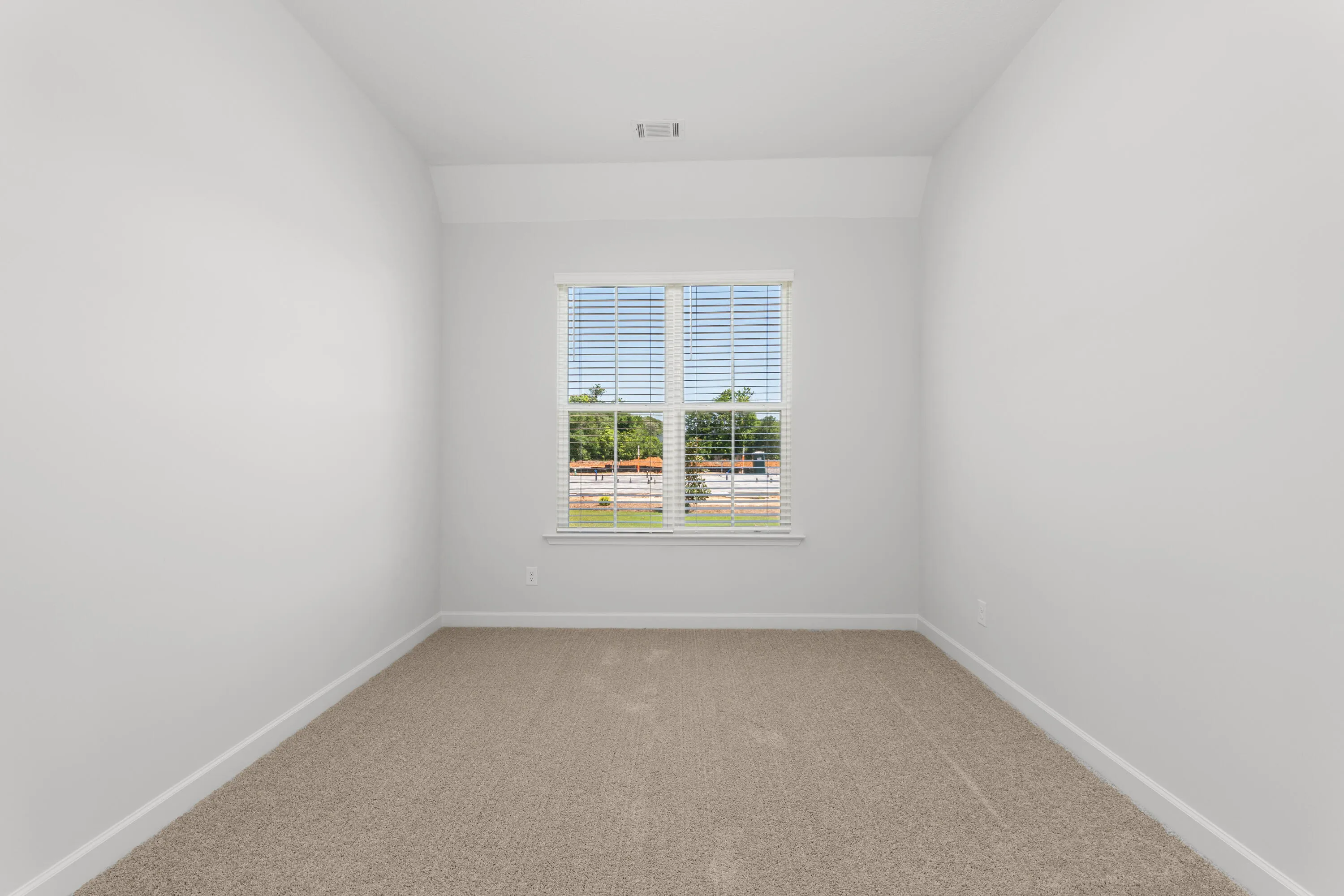 Aiken, South Carolina 29803, United States, 2 Bedrooms Bedrooms, ,2 BathroomsBathrooms,Residential,Active,120970