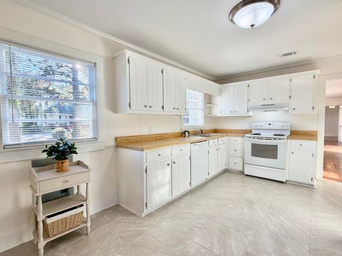 Tiny photo for 817 Screven Street, Sardis, GA 30456 (MLS # 550200)