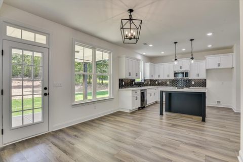 Tiny photo for 805 Leslie Court, Evans, GA 30809 (MLS # 549611)