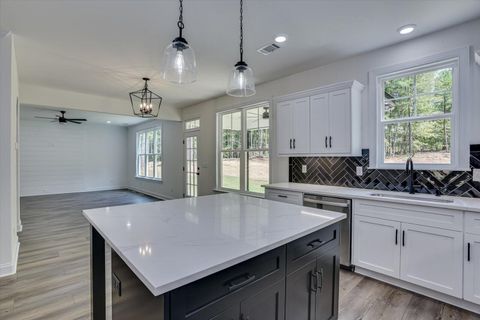 Tiny photo for 805 Leslie Court, Evans, GA 30809 (MLS # 549611)