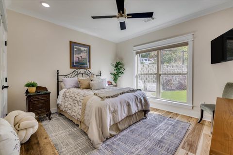 Tiny photo for 212 Pirates Cove, McCormick, SC 29835 (MLS # 549537)