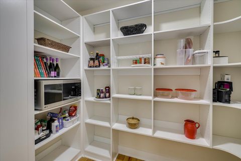 Tiny photo for 212 Pirates Cove, McCormick, SC 29835 (MLS # 549537)