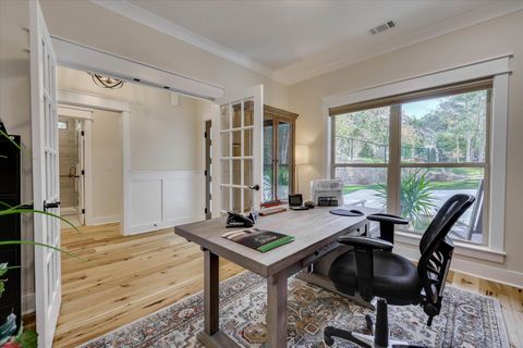 Tiny photo for 212 Pirates Cove, McCormick, SC 29835 (MLS # 549537)