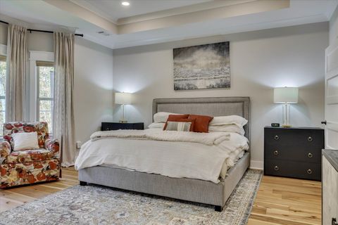 Tiny photo for 212 Pirates Cove, McCormick, SC 29835 (MLS # 549537)