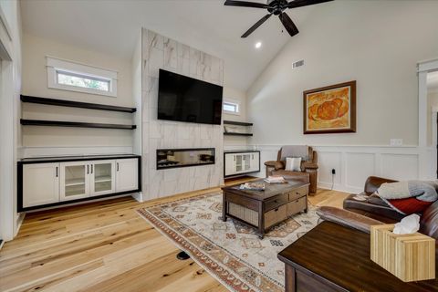 Tiny photo for 212 Pirates Cove, McCormick, SC 29835 (MLS # 549537)