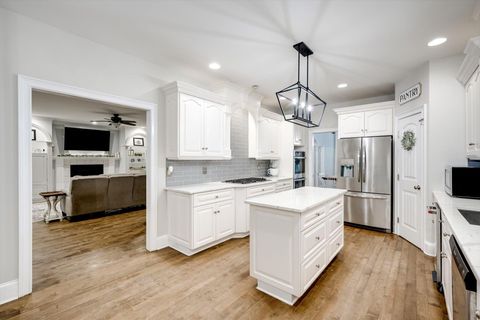 Tiny photo for 888 Rainne Court, Evans, GA 30809 (MLS # 549942)