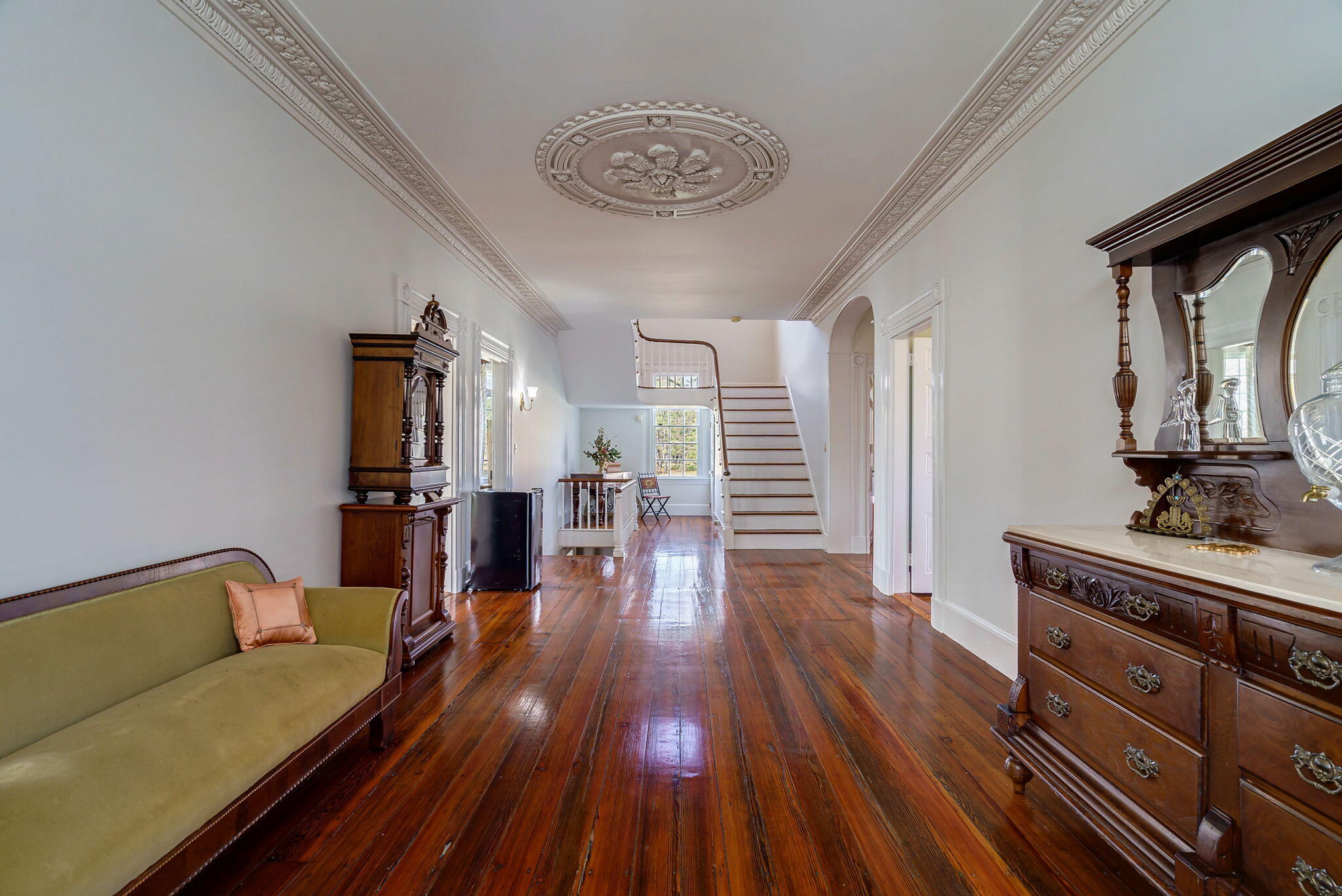 1280 JEWELL Road
