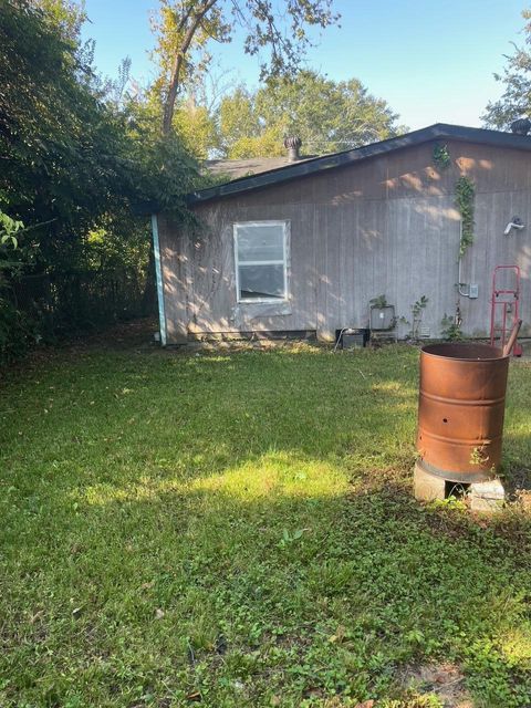 Tiny photo for 1033 6th Avenue, Augusta, GA 30901 (MLS # 548860)