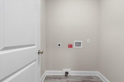 Tiny photo for 1237 Miller Street, Augusta, GA 30901 (MLS # 548250)