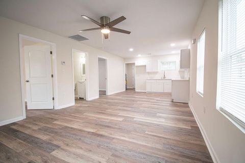 Tiny photo for 1151 Roselle Street, Augusta, GA 30901 (MLS # 551025)