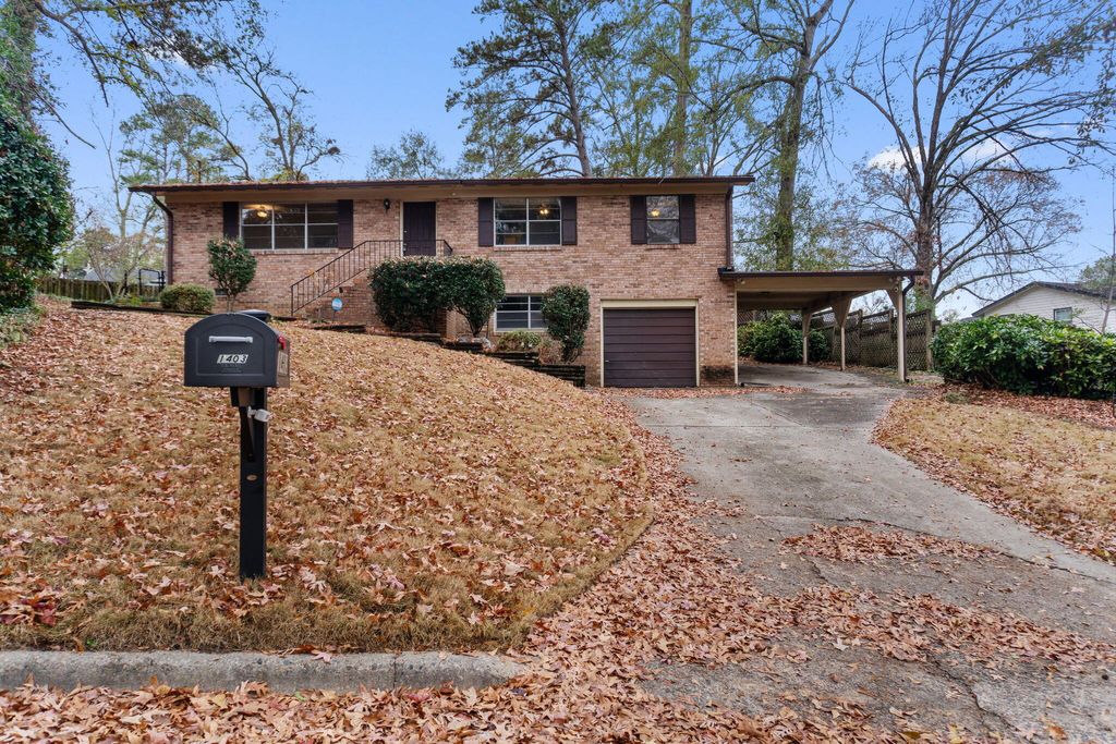 Photo of 1403 Springfield Court, Augusta, GA 30909 (MLS # 549876)