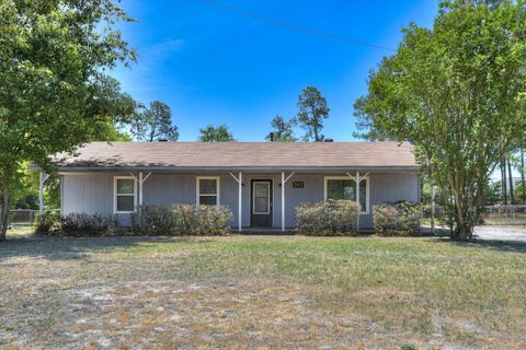 Photo of 3823 Fairington Drive, Hephzibah, GA 30815 (MLS # 555246)
