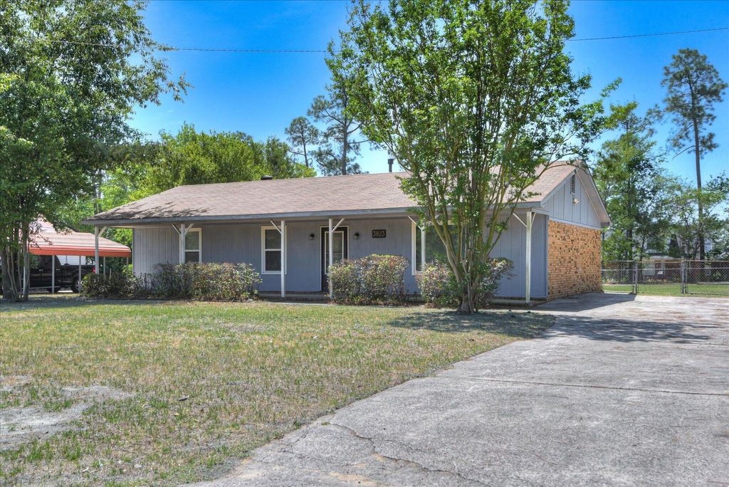 Photo of 3823 Fairington Drive, Hephzibah, GA 30815 (MLS # 555246)