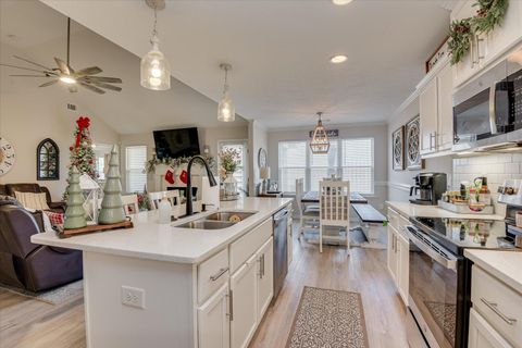 Tiny photo for 162 Sutton Court, Graniteville, SC 29829 (MLS # 549630)