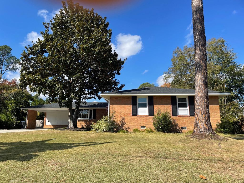 Photo of 525 Henderson Dr Drive, Augusta, GA 30909 (MLS # 549096)