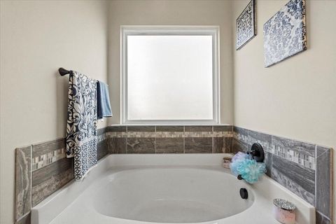 Tiny photo for 146 Oakwood Drive, Harlem, GA 30814 (MLS # 549707)