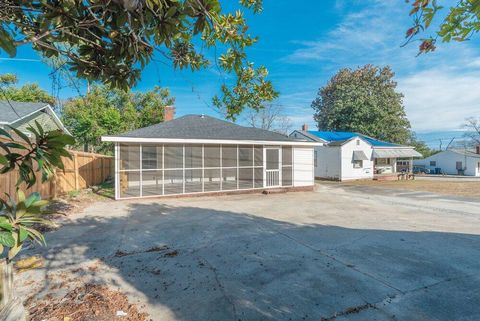 Tiny photo for 1512 Heard Avenue, Augusta, GA 30904 (MLS # 550458)